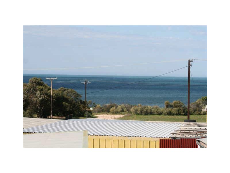 15 Moorara Way, Port Julia SA 5575