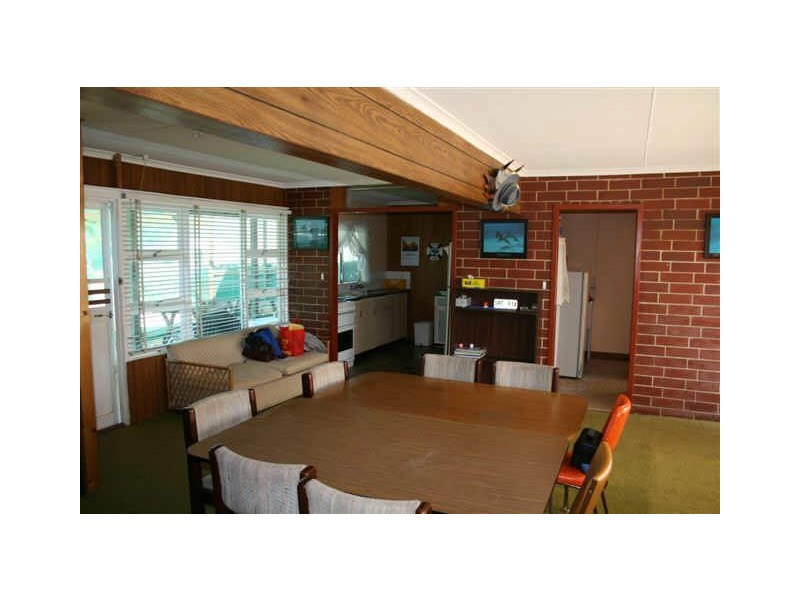 15 Moorara Way, Port Julia SA 5575