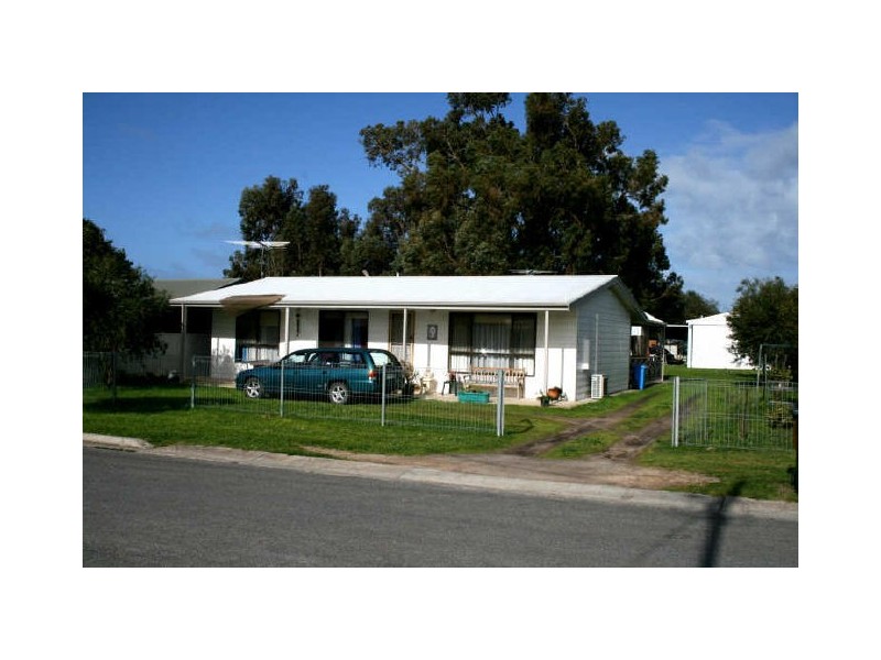 9 Currumulka Road, Port Vincent SA 5581