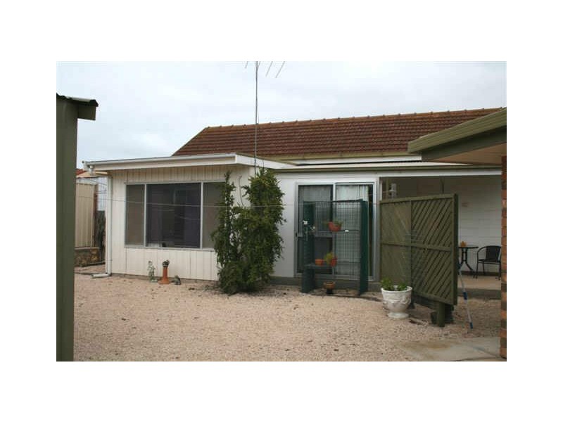 15 Wauraltee Road, Port Vincent SA 5581