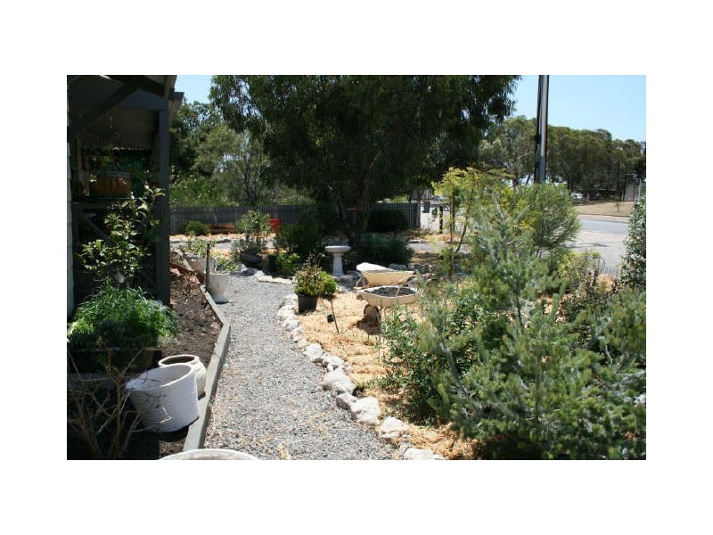 1 A School Road, Yorketown SA 5576