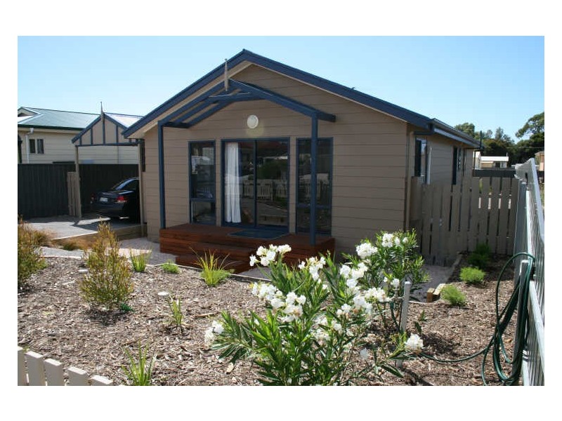 6 Hawk Road, Port Vincent SA 5581
