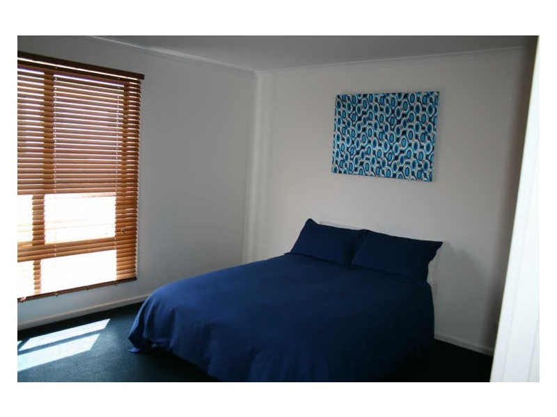 6 Hawk Road, Port Vincent SA 5581