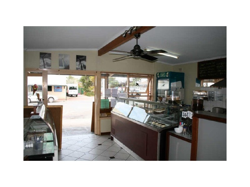 4 Main Street, Port Vincent SA 5581