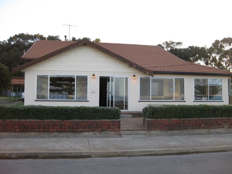 45 Marine Pde, Port Vincent SA 5581