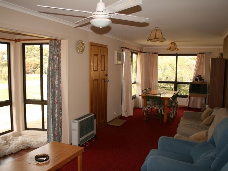 2 Adonis Court, Port Julia SA 5575