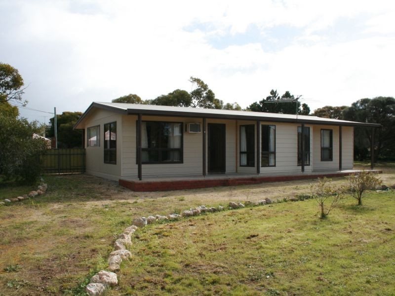 2 Adonis Court, Port Julia SA 5575