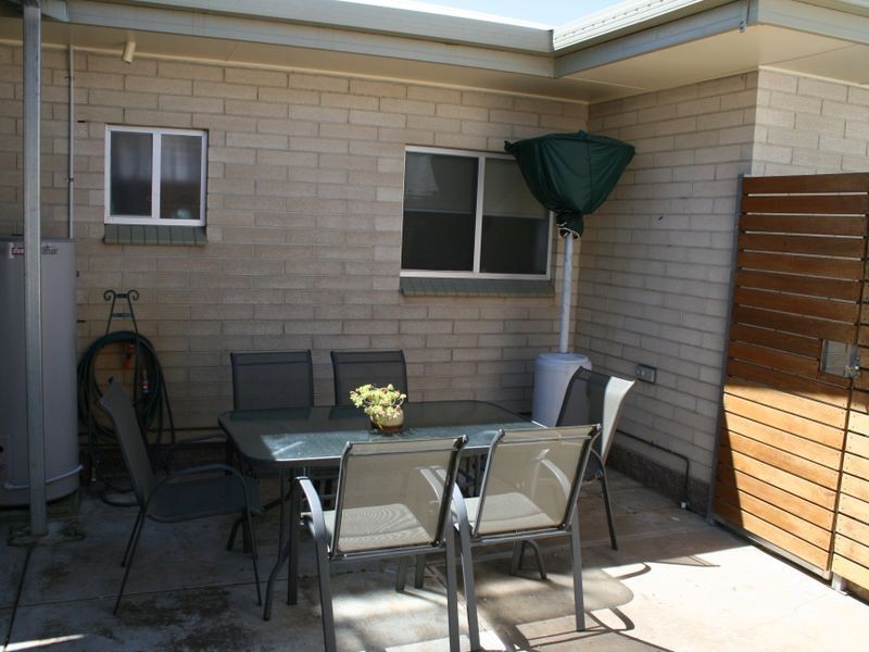 14 Buttfield Ave, Port Vincent SA 5581
