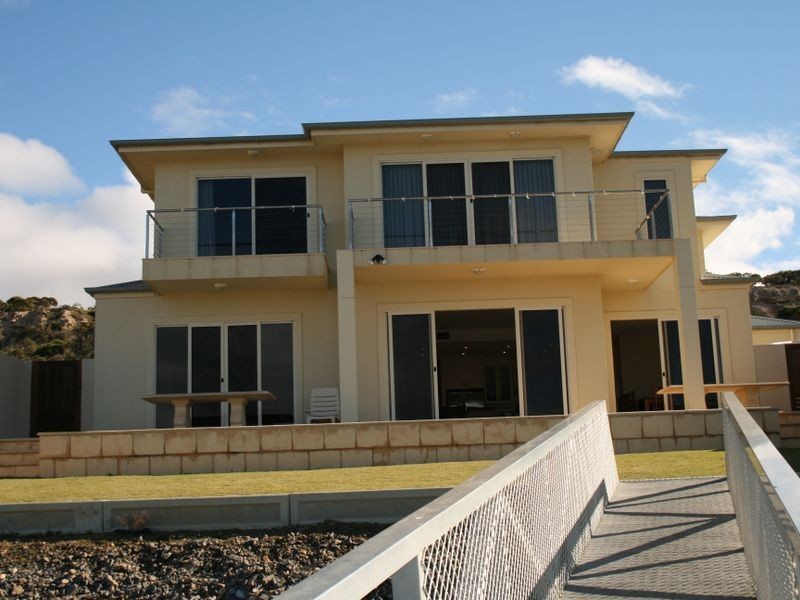 30 Marina Drive, Port Vincent SA 5581