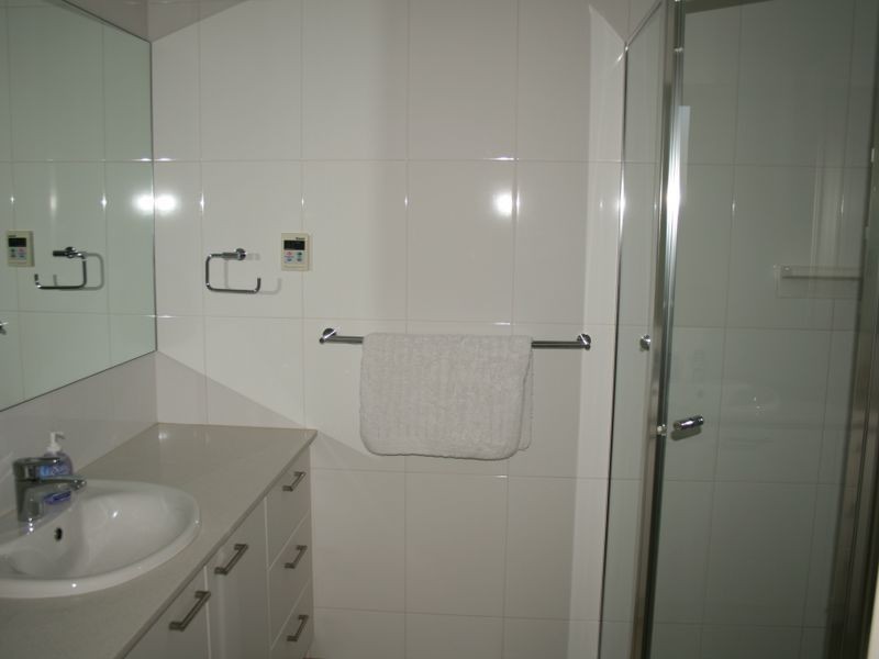 30 Marina Drive, Port Vincent SA 5581