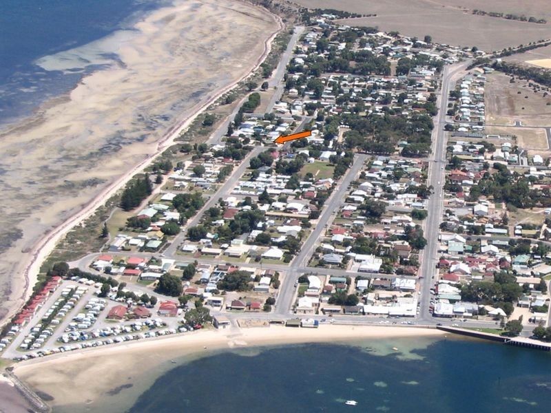 15 Wauraltee Road, Port Vincent SA 5581