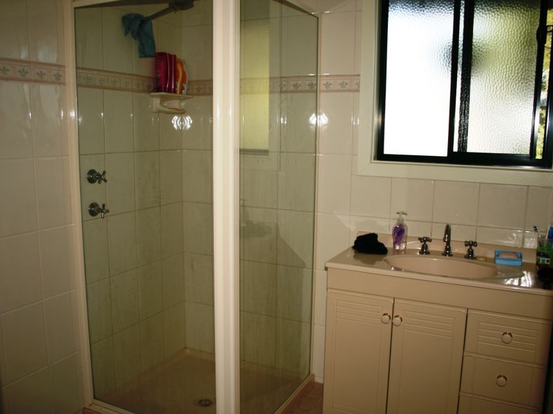 9 Baker Avenue, Port Vincent SA 5581