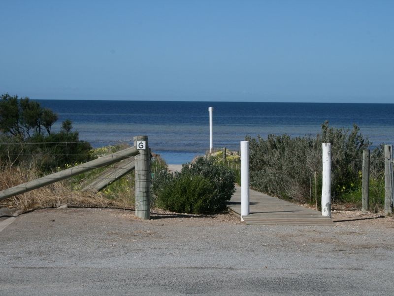 9 Baker Avenue, Port Vincent SA 5581