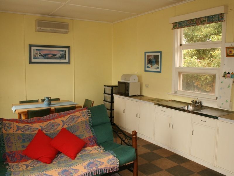 21 Minlacowie Road, Port Vincent SA 5581
