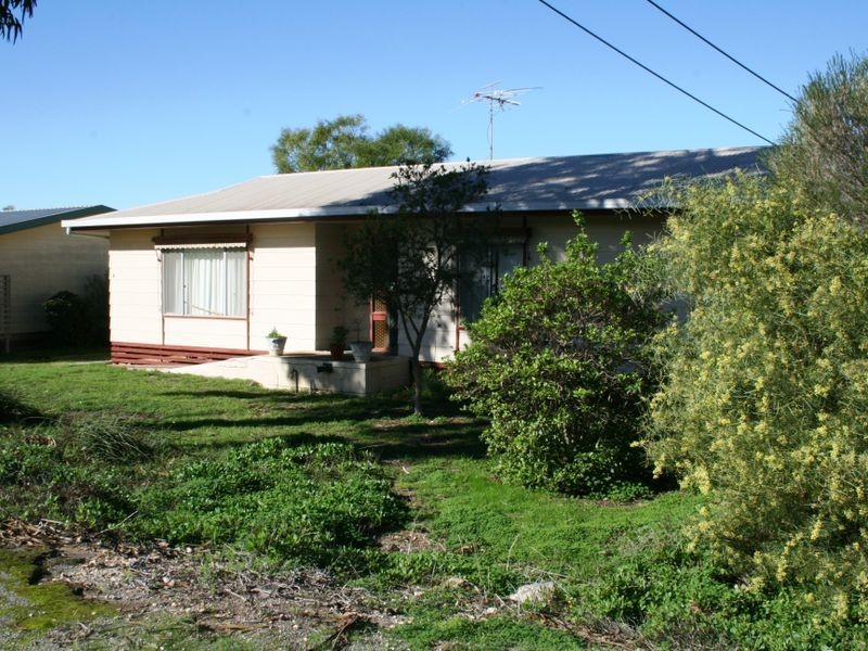 5 Hardy Street, Port Vincent SA 5581