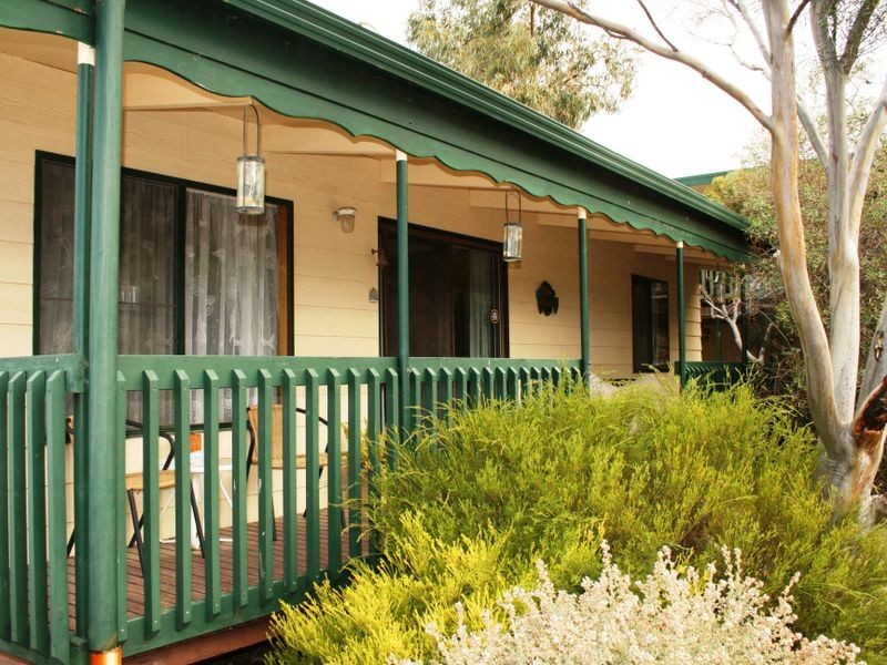 3 Julia Road, Port Julia SA 5575