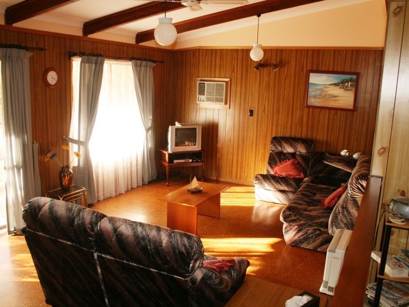 3 Julia Road, Port Julia SA 5575