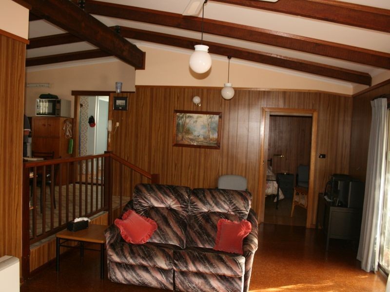 3 Julia Road, Port Julia SA 5575