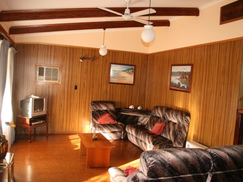 3 Julia Road, Port Julia SA 5575