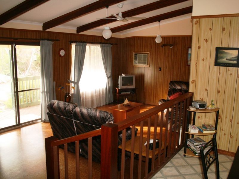 3 Julia Road, Port Julia SA 5575
