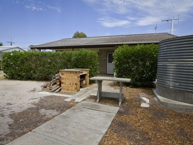 10 Anstey Terrace, Coobowie SA 5583