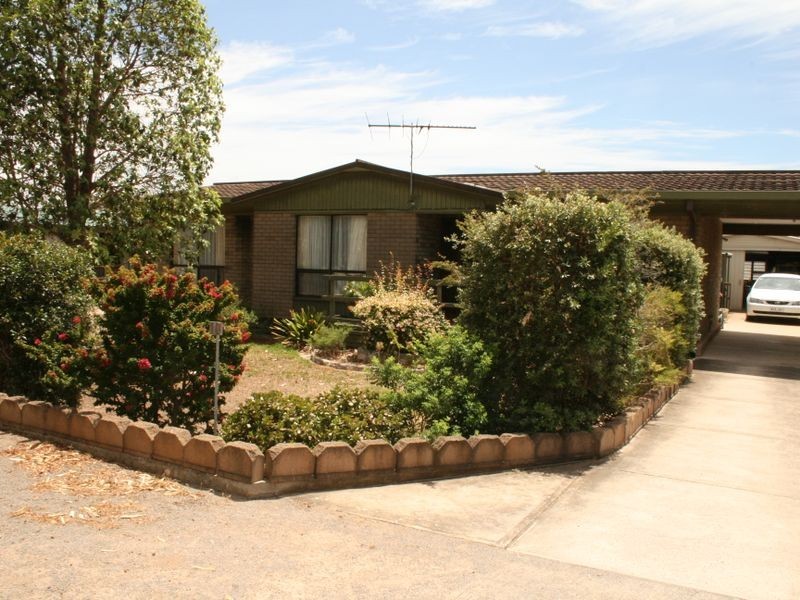 10 Chester Avenue, Port Vincent SA 5581