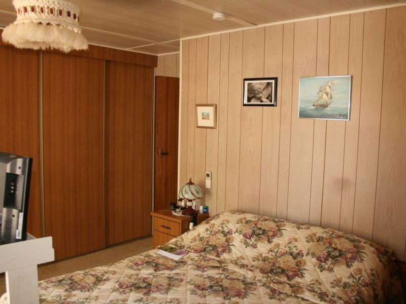 10 Chester Avenue, Port Vincent SA 5581