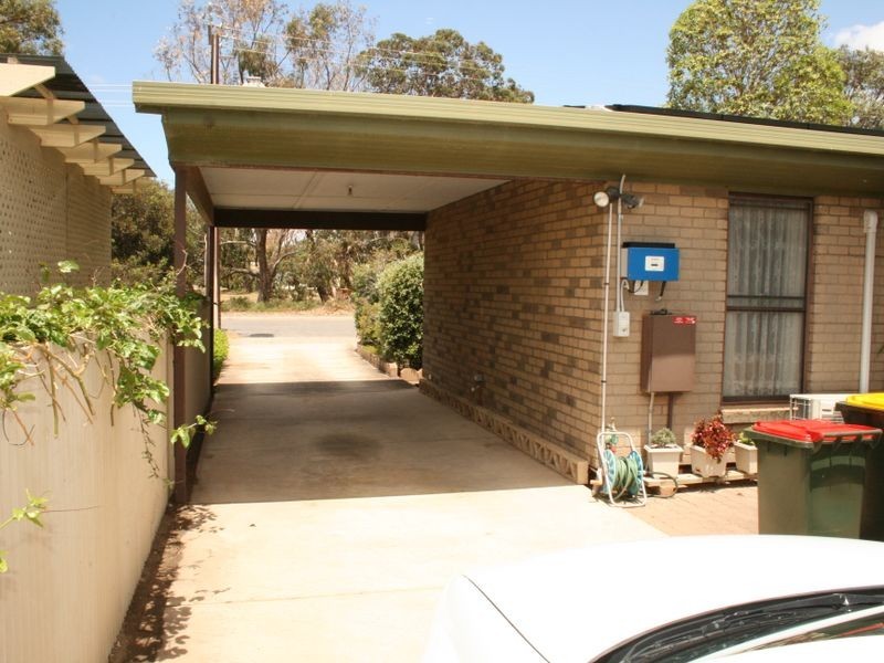 10 Chester Avenue, Port Vincent SA 5581