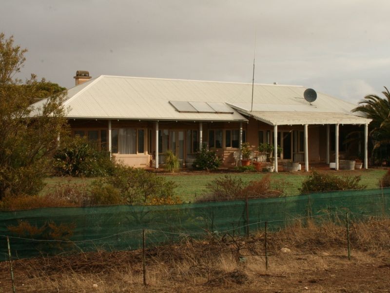 Section/100 Cemetery Road, Minlaton SA 5575