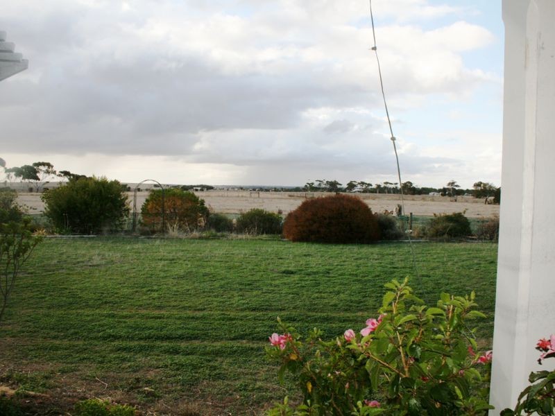 Section/100 Cemetery Road, Minlaton SA 5575