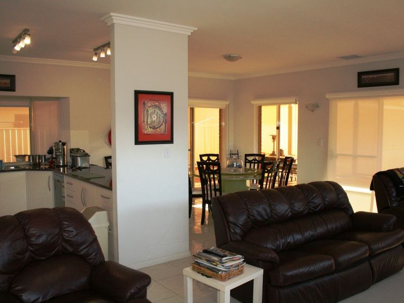 52 Main Street, Port Vincent SA 5581