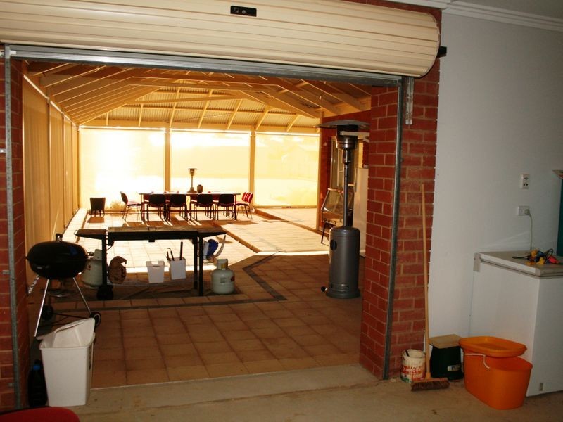 52 Main Street, Port Vincent SA 5581