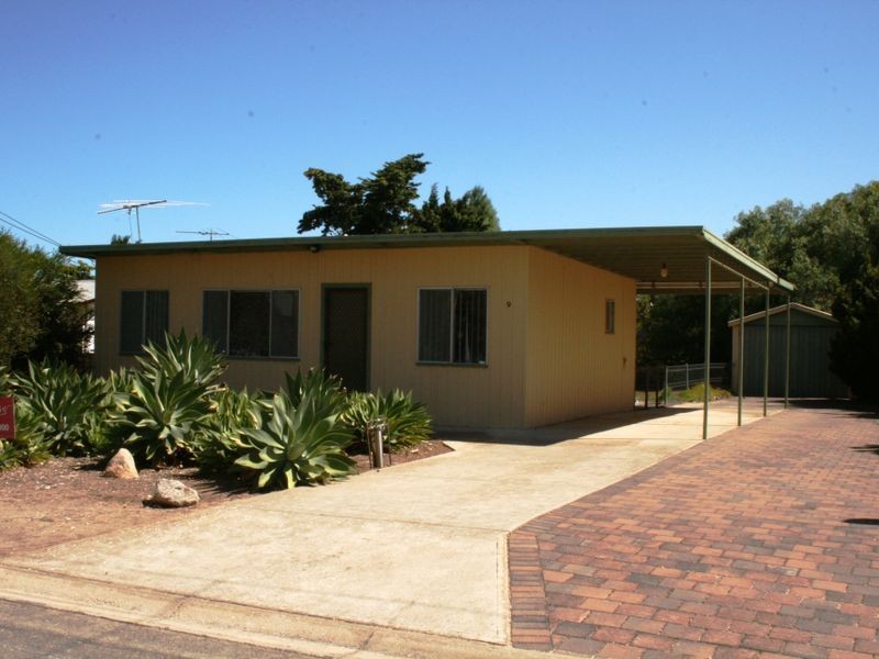 9 Ford Ave, Port Vincent SA 5581