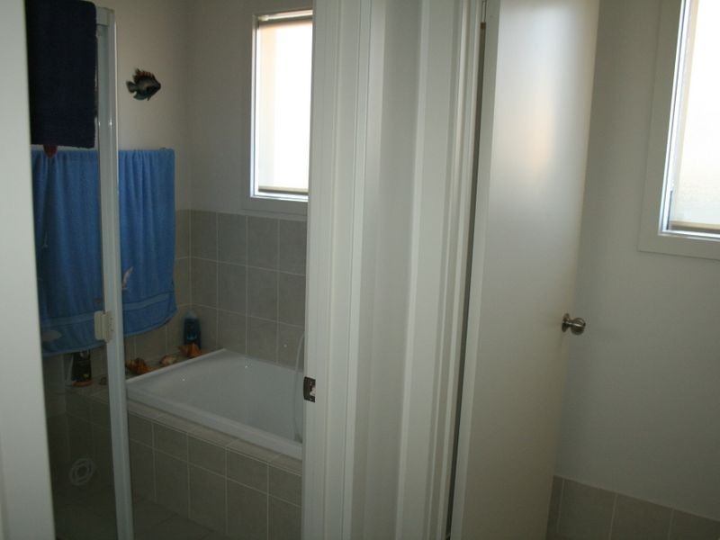 6 Hawk Road, Port Vincent SA 5581