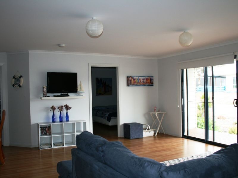 9 Kooringa Street, Port Vincent SA 5581