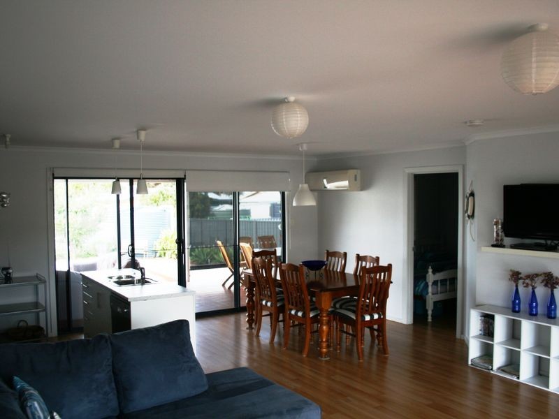 9 Kooringa Street, Port Vincent SA 5581