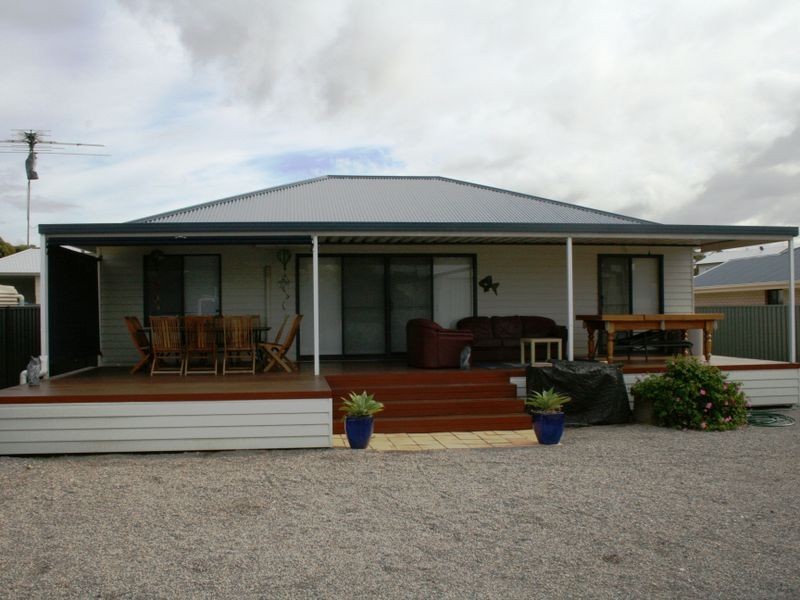 9 Kooringa Street, Port Vincent SA 5581