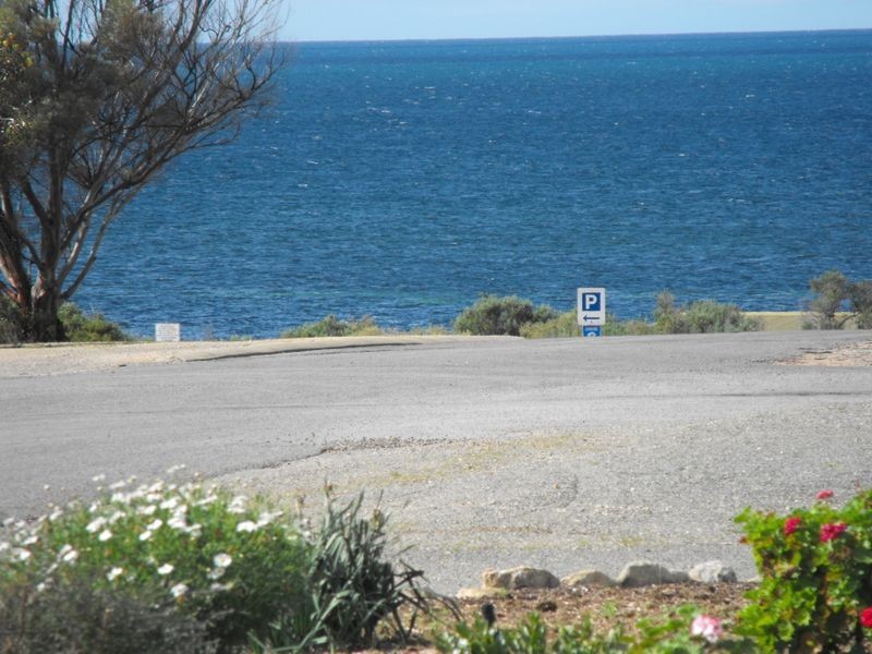 12 Rogues Point, Rogues Point SA 5571