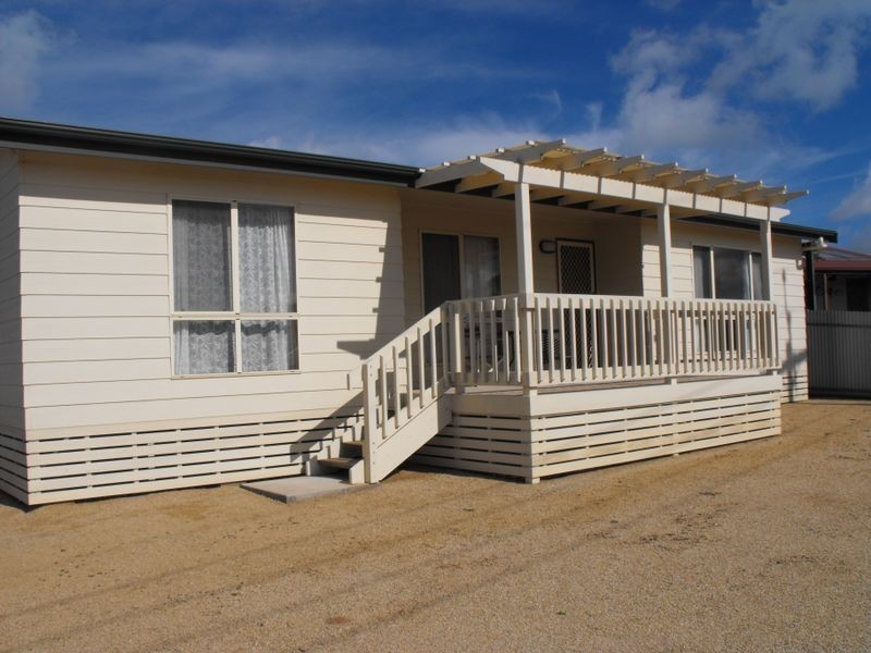 12 Rogues Point, Rogues Point SA 5571