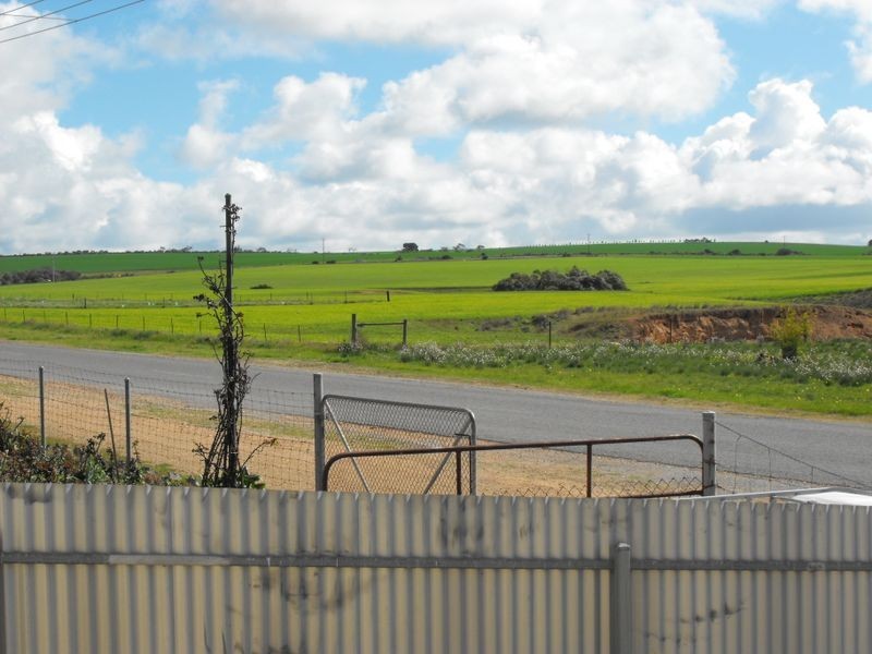 12 Rogues Point, Rogues Point SA 5571