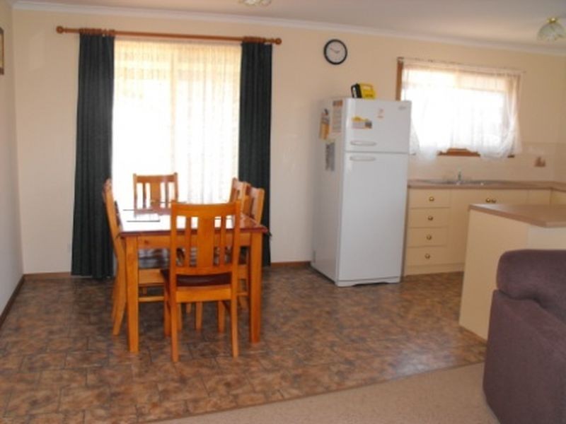 12 Rogues Point, Rogues Point SA 5571