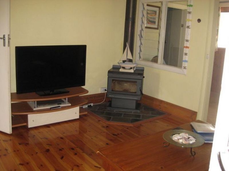 12 Ramsay Street, Port Vincent SA 5581