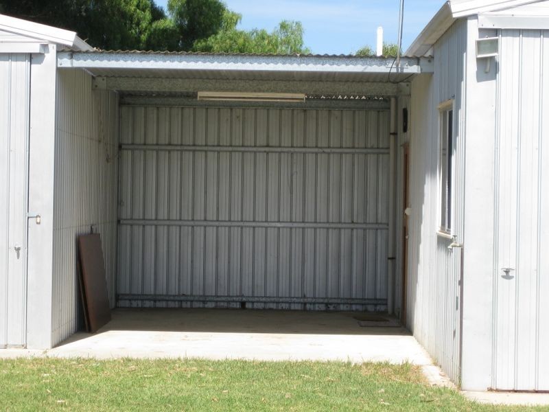 9 Curramulka Road, Port Vincent SA 5581