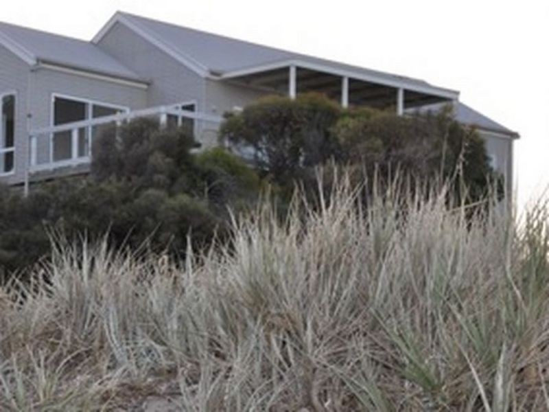 58 Esplanade, Port Vincent SA 5581