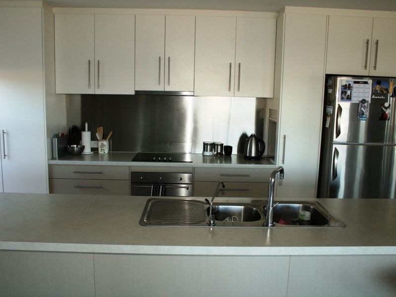 42 Marina Dve, Port Vincent SA 5581