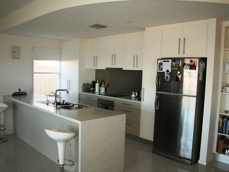 42 Marina Dve, Port Vincent SA 5581