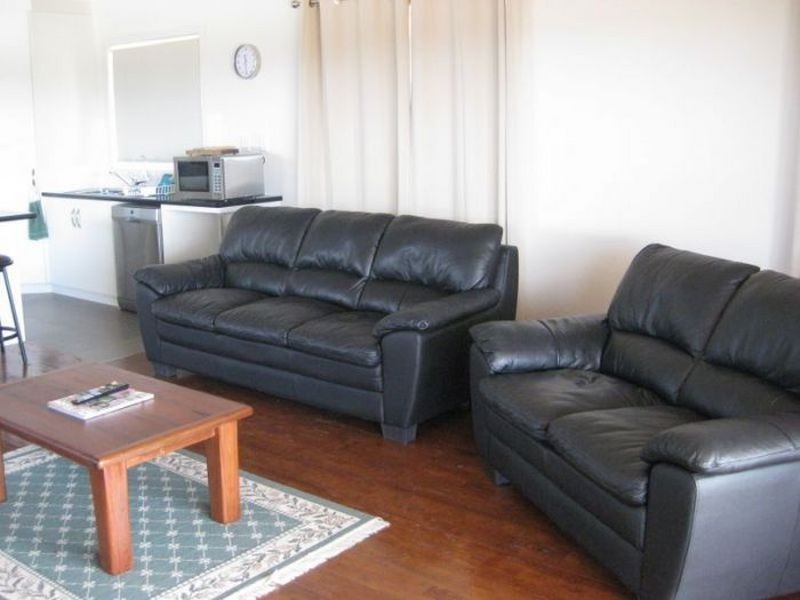 2 Stormbird Street, Port Vincent SA 5581