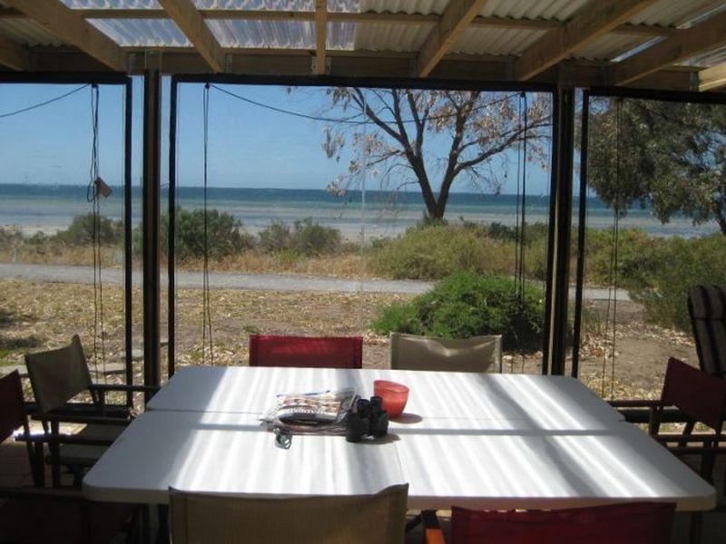 21 Minlacowie Road, Port Vincent SA 5581