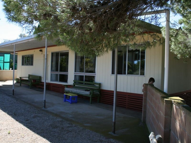 83 Main Coast Road, Pine Point SA 5571