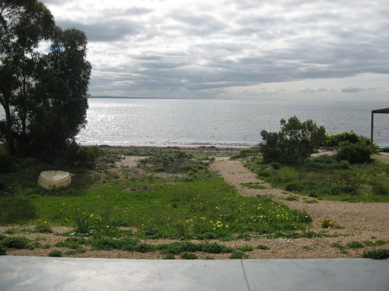 116 Black Point Drive, Black Point SA 5571